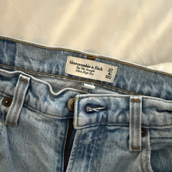 Abercrombie & Fitch Denim - Abercrombie & Fitch Light Blue women’s Jeans